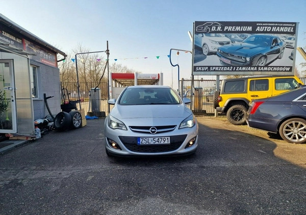 Opel Astra cena 27990 przebieg: 229833, rok produkcji 2014 z Tarnowskie Góry małe 596